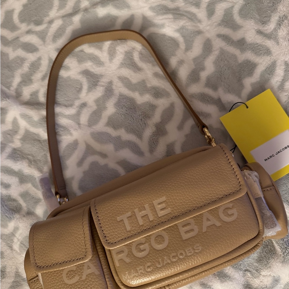 Marc Jacobs Beige Shoulder Bag